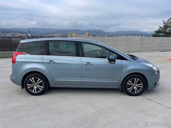 Peugeot 5008 - 4