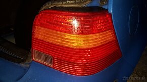 Volkswagen Golf 4 1.6i - 4