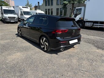 Predám Volkswagen Golf 8 GTi 2023 v záruke - 4
