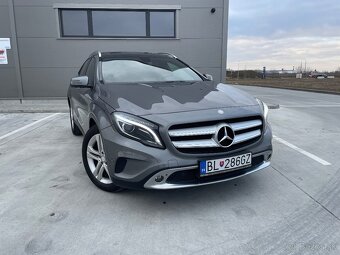 Mercedes-Benz GLA 220d 4MATIC A/T- Ser. história, SR vozidlo - 4