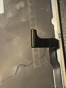 Predám originál Apple LCD IPhone 15 PRO Stav nového ks - 4