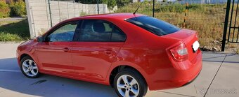 Škoda Rapid 1.6 TDi DSG automat 213 000+ VIN - 4