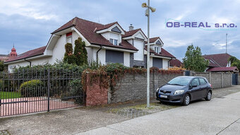 Predaj 8izb RD pozemok 1710m2 top lokalita Sládkovičova. - 4