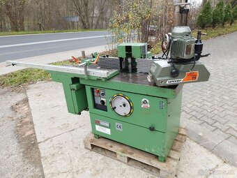 Vretenová frézka CASADEI F115 - 4