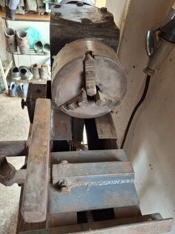 Sústruh na drevo - 4