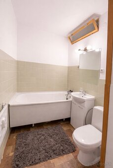 1-izbový byt na Tulskej ul.; - 4