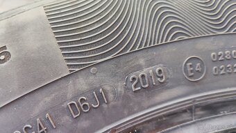 225/60 R17 Continental letné pneumatiky - sada - 4