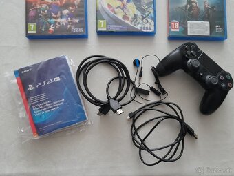 PS 4 Pro 1 TB - 4
