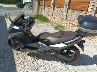 Yamaha T-MAX 500 (2008) - 4