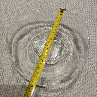 Asymetrická misa z hrubšieho skla - 4