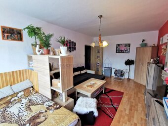 MAKRO REALITY - 3 izbový byt, loggia - Lučenec, centrum ID 2 - 4