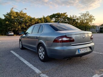 Škoda Superb 2.0 TDI - 4