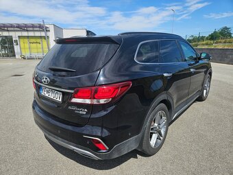 Hyundai Grand Santa Fe 2.2 CRDi 4x4 - 4