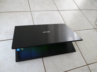 17.3" ACER V3/ core I7/ 16GB RAM/128SSD a 1TB HDD/ Nvidia G - 4