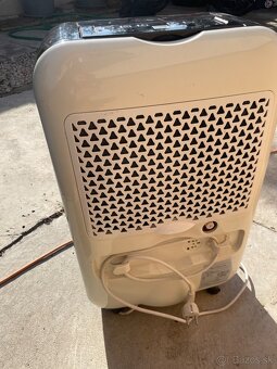 Odvlhcovac vzduchu - 4