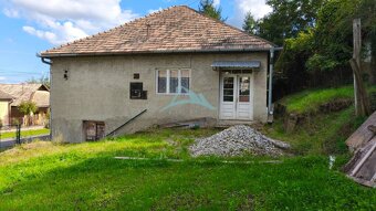 Vidiecky dom v obci Olováry v okrese Veľký Krtíš. - 4