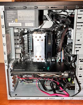 Predám spoľahlivý tichý počítač - 4