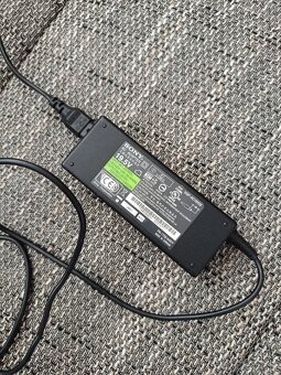 Sony Vaio SVE111A11M - 4