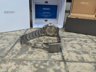 SEIKO SAGZ081, titánové, made in Japan, solárne - 4