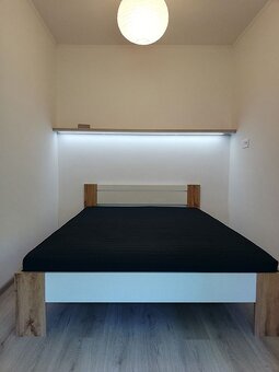 Pekný 1-i byt v s internetom a vlastným parkovaním-centrum - 4