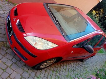 Mitsubishi Colt - 4