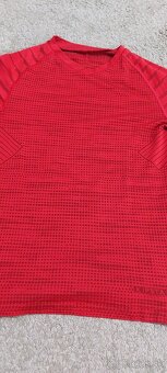 Funkčné tricko s dlhým rukávom - 4