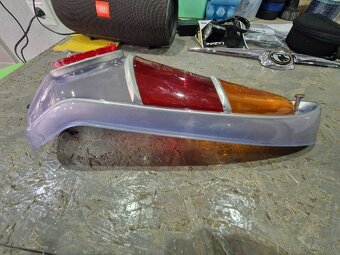 Škoda 1000mb zadne svetlo - 4