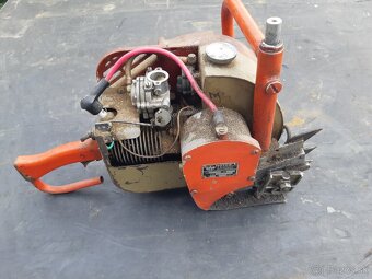 Predam motorovu pilu, starozitnost - 4