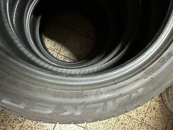 Predám letné pneu 215/50R18 Falken - 4