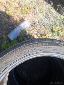 Nokian 225/40r18 - 4