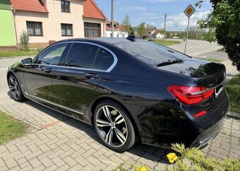 BMW Řada 7 730D XDRIVE G11 M-PACKET nafta automat 195 kw - 4