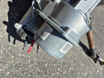 Kia VENGA elektrické servo riadenie 563001P050 - 4