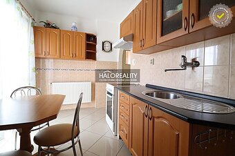 HALO reality - Predaj, trojizbový byt Podhájska, dva samosta - 4