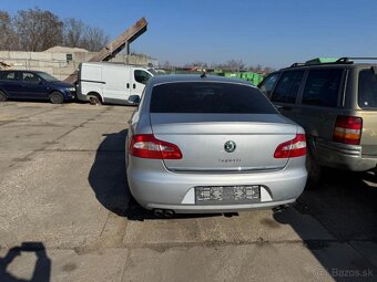 Rozpredám Superb 2 3,6 V6 Laurin Klement na náhradné diely - 4