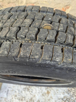 Pneumatiky 225/75 R 17,5 - 4