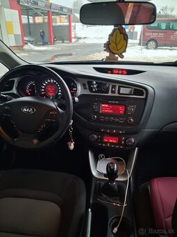 Kia Ceed Šedá Metalíza - 4