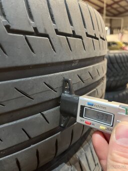 235/55 R19 V XL continental - 4