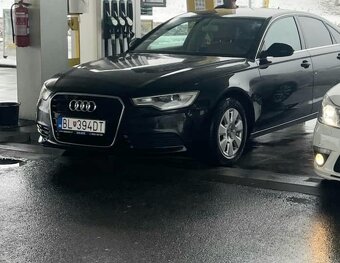 Audi A6 - 4