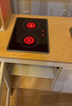 Detska drevena kuchynka Ikea s bohatym vybavenim, BA - 4