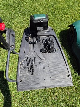 Robotická kosačka Parkside PMRA 20-Li B2 + garáž - 4