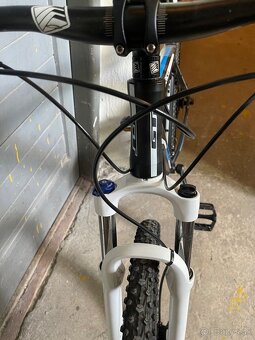 Horský bicykel značky GT - 4