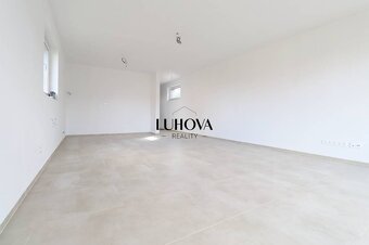 Kúpte si dom za cenu 4-izbového bytu - 4
