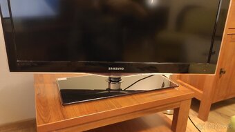 Predam LCD TV Samsung Full HD 37'' - 4