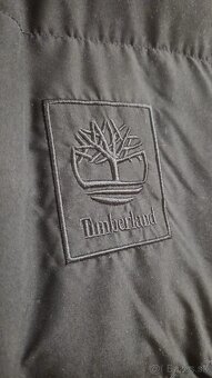 Timberland zimná puffer bunda M – čierna, ako nová - 4