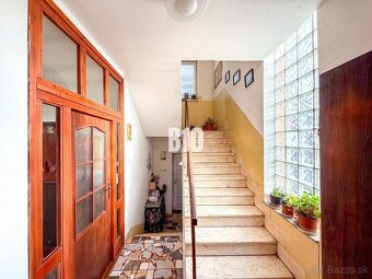 Rodinný dom na veľkom pozemku v obci Iňa - 4