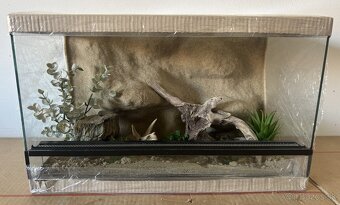 Zariadené terárium 50x30x30, 60x30x30 a 70x30x30 - 4