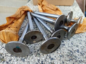 Uaz volga zil gaz - 4