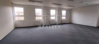 Tureality predava polyfunkčný objekt v Poprad-Stráže. - 4