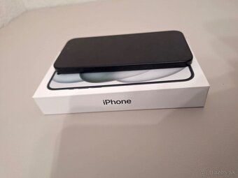 Predám iPhone 15 Plus – 128 GB – čierny - 4