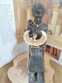 Prívesok Egyptskej bohyňe Isis z chirurgickej ocele - 4